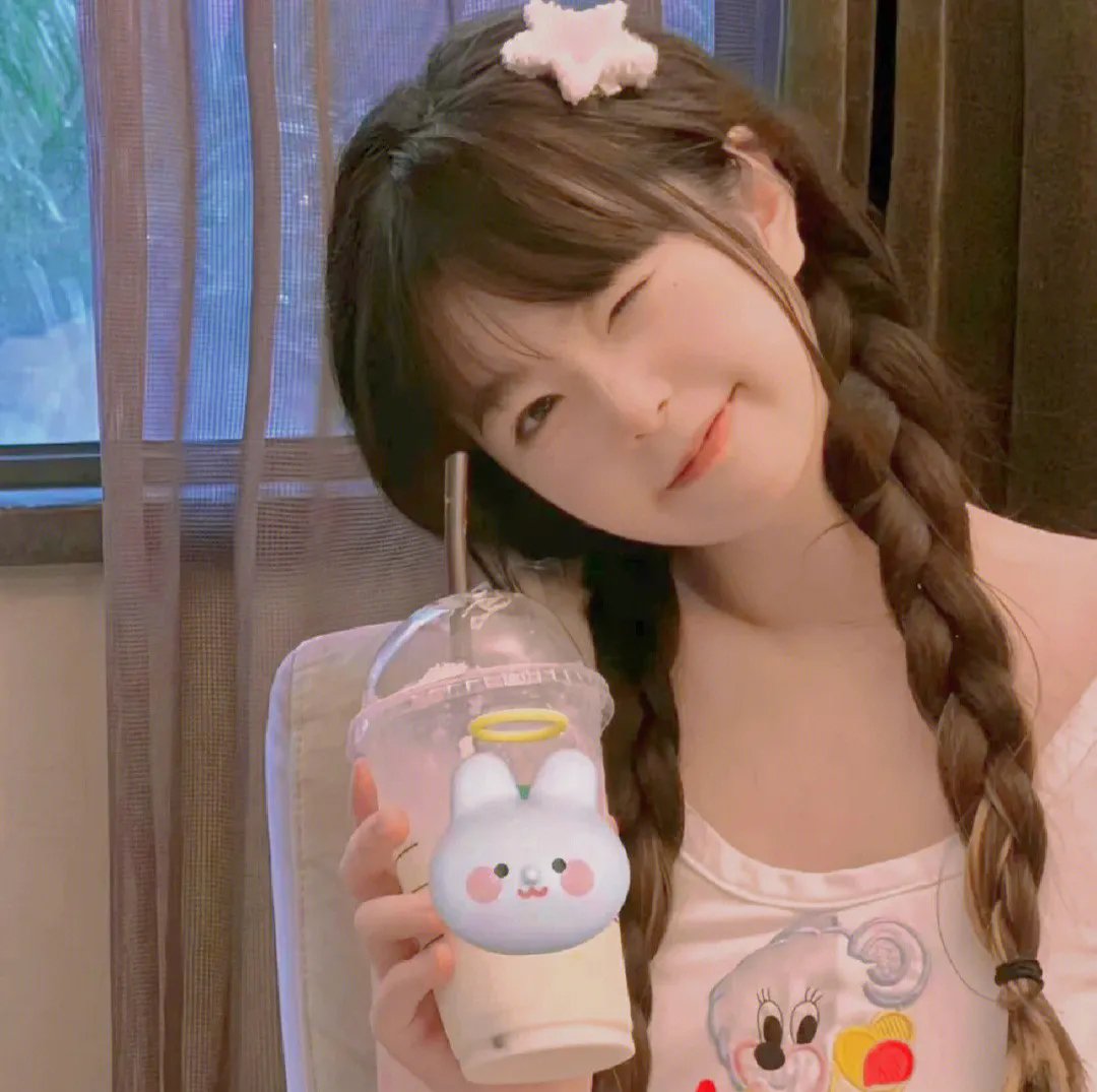 分手后,我被渣男的叔叔宠上天